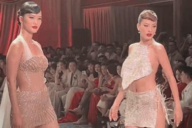 Như Vân, Hương Ly catwalk đôi, khoe đường cong nóng bỏng