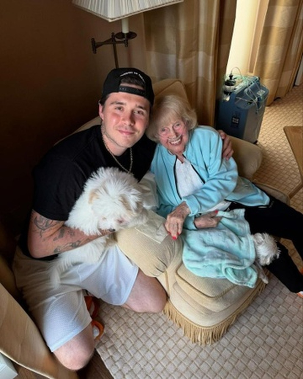 Chuyên gia lý giải nguyên nhân khủng hoảng tình cảm của gia đình Beckham - 2 Chuyên gia lý giải nguyên nhân khủng hoảng tình cảm của gia đình Beckham - 2