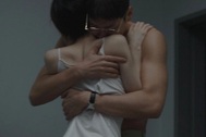 Cuộc gọi từ số lạ phơi bày bí mật chồng và người yêu cũ khiến tôi gục ngã