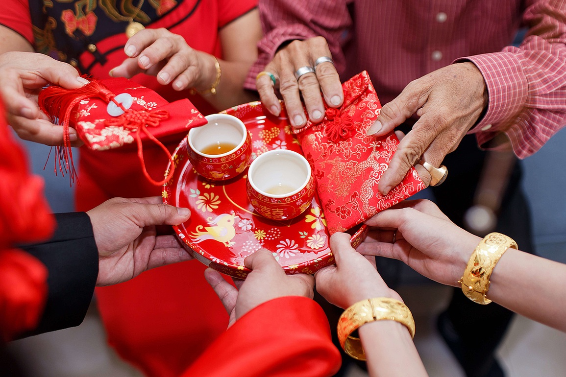 Ý nghĩa của những phong bì lì xì đỏ ngày xuân - 1 Ý nghĩa của những phong bì lì xì đỏ ngày xuân - 1