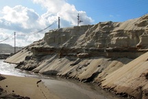 Mỏ sắt lớn nhất ĐNA: Kiến nghị bán quặng sắt để giải quyết vốn 