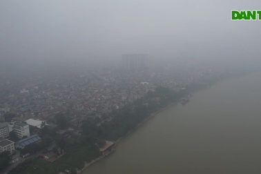 Bầu trời Hà Nội mù mịt, chất lượng không khí xuống thấp