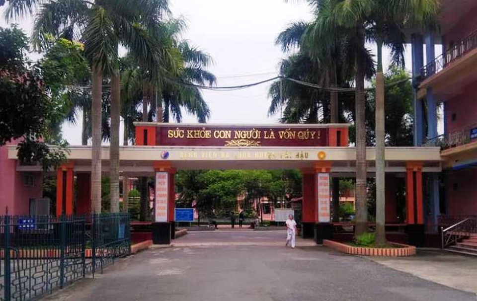 Cách ly 3 trường hợp F1 của bệnh nhân 1553 - 1 Cách ly 3 trường hợp F1 của bệnh nhân 1553 - 1