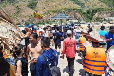 Bình Định cho mở lại một số dịch vụ không thiết yếu từ 0h ngày 8/9