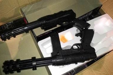 Tuồn hàng nghìn khẩu súng bắn đạn nhựa về Thủ đô