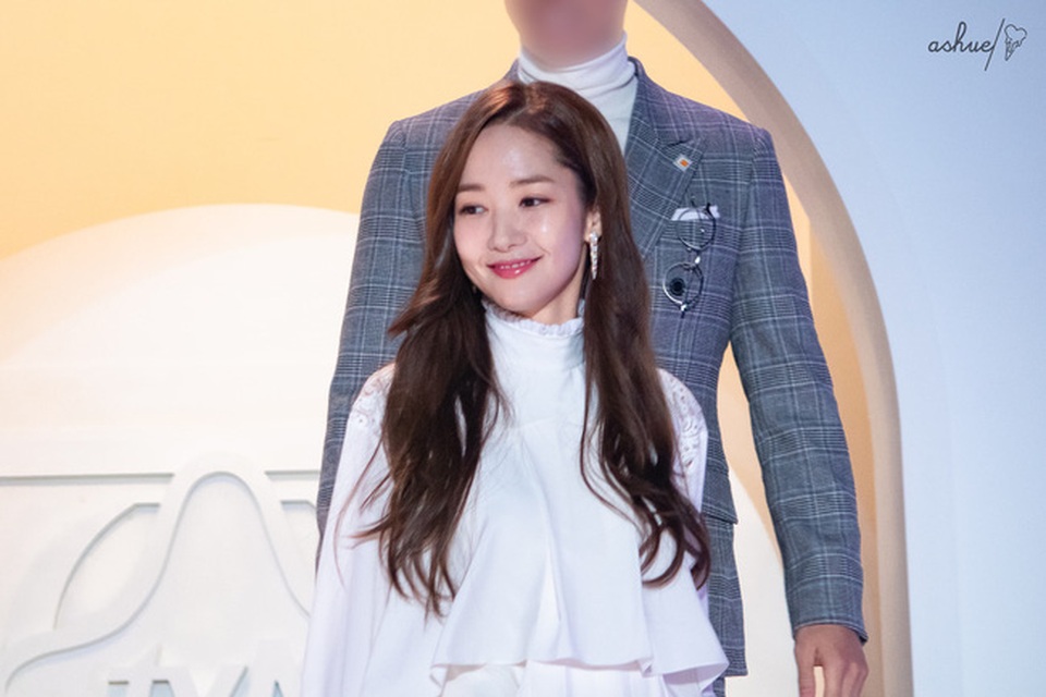 Thư ký Kim Park Min Young xinh đẹp và ngọt ngào - 10 Thư ký Kim Park Min Young xinh đẹp và ngọt ngào - 10