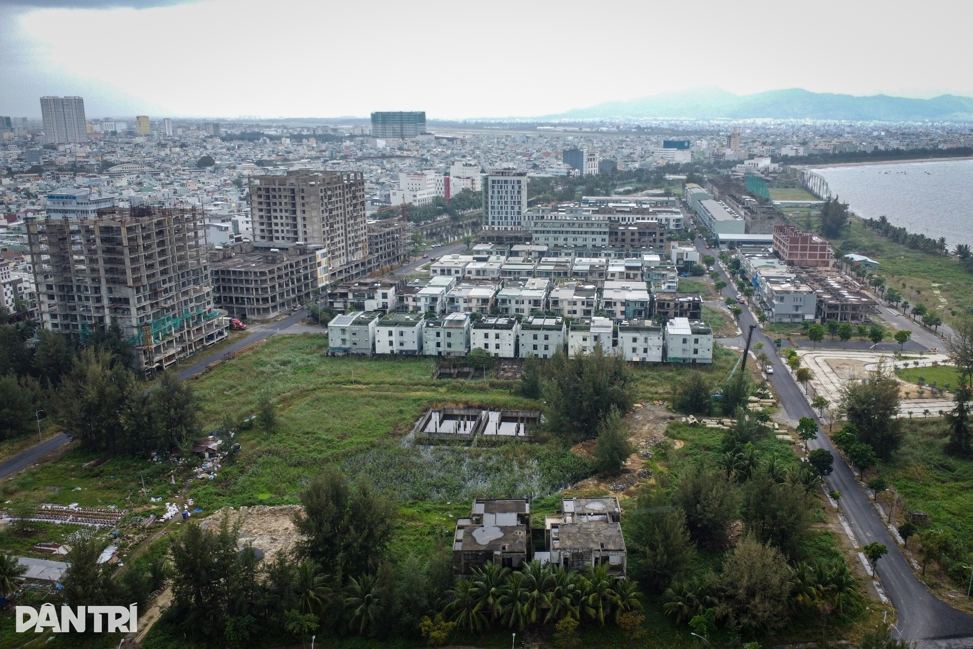 Vẻ hoang tàn bên trong siêu dự án lấn biển liên quan đến Vũ Nhôm - 2