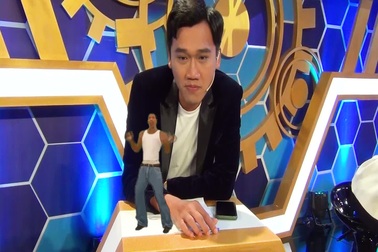 Xuân Nghị “bắn” rap, beatbox cực “ngầu”