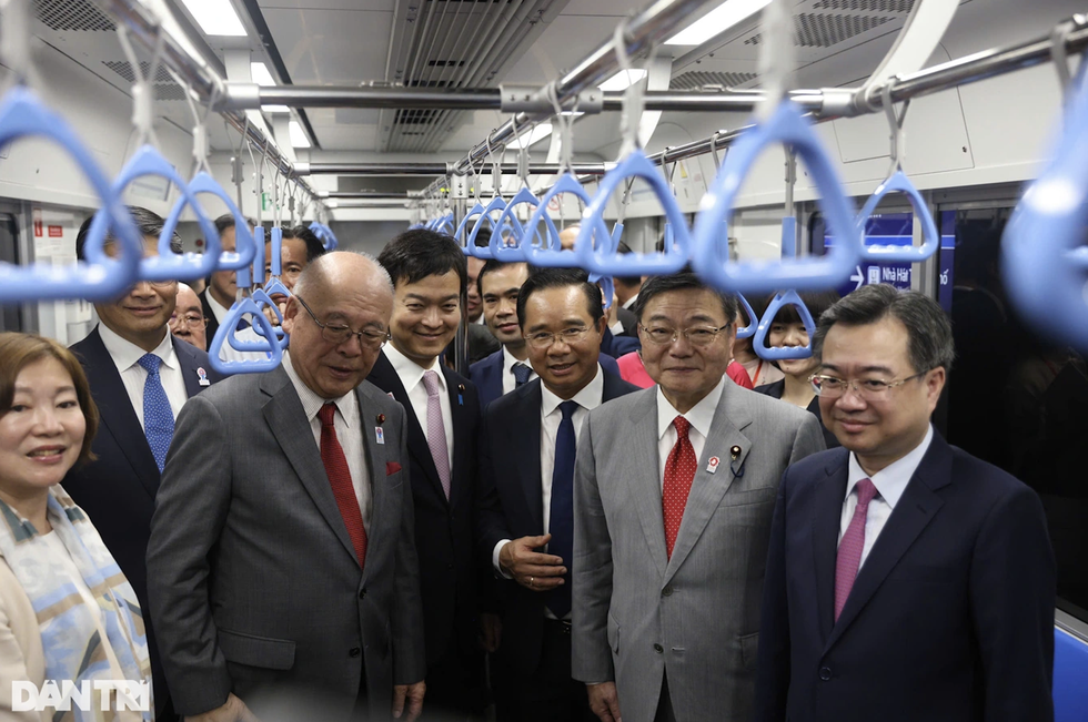 Metro số 1 khánh thành và kỳ vọng thanh toán số lên ngôi - 12 Metro số 1 khánh thành và kỳ vọng thanh toán số lên ngôi - 12