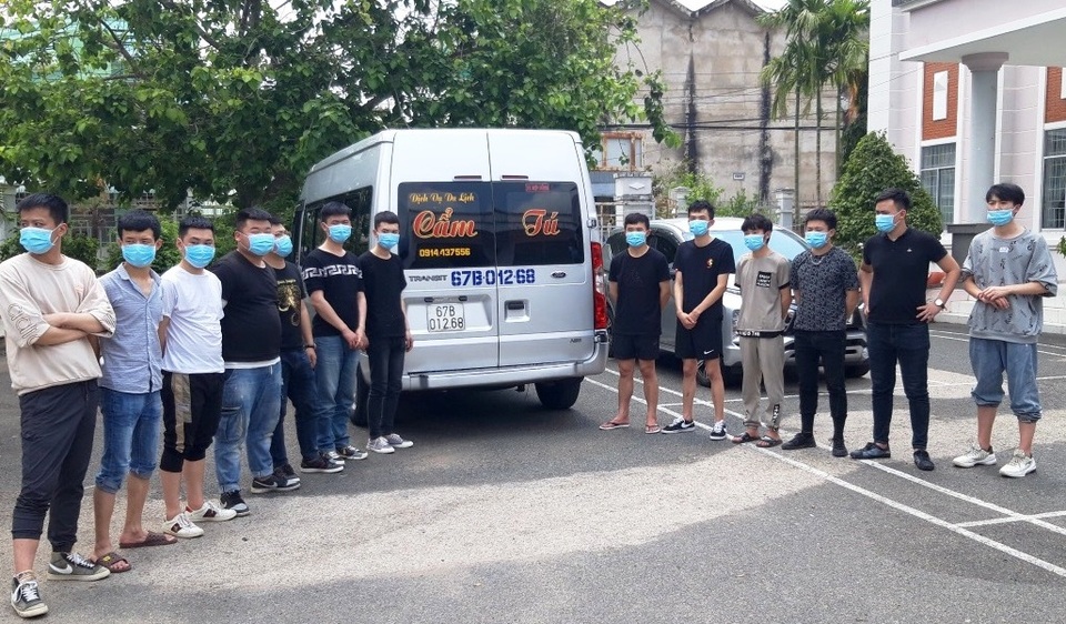 Bắt giữ 34 đối tượng người Trung Quốc nghi nhập cảnh trái phép - 1 Bắt giữ 34 đối tượng người Trung Quốc nghi nhập cảnh trái phép - 1