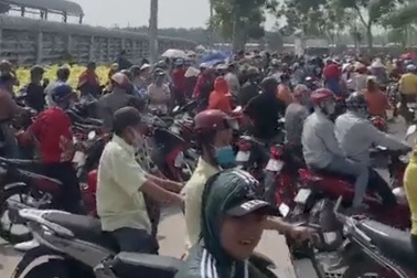 Đồng Nai: 1.000 công nhân ở KCN Giang Điền ngưng việc vì thưởng Tết thấp