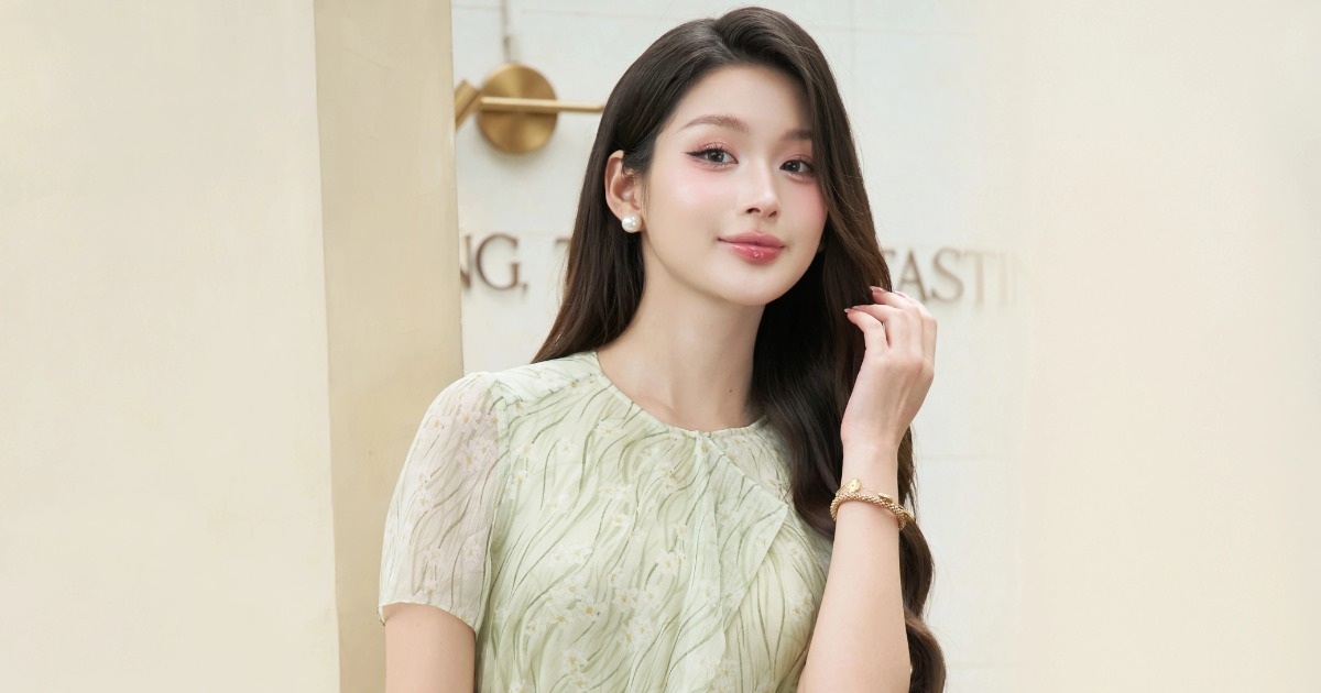 Phái đẹp nên diện váy áo màu gì vào mùa hè?