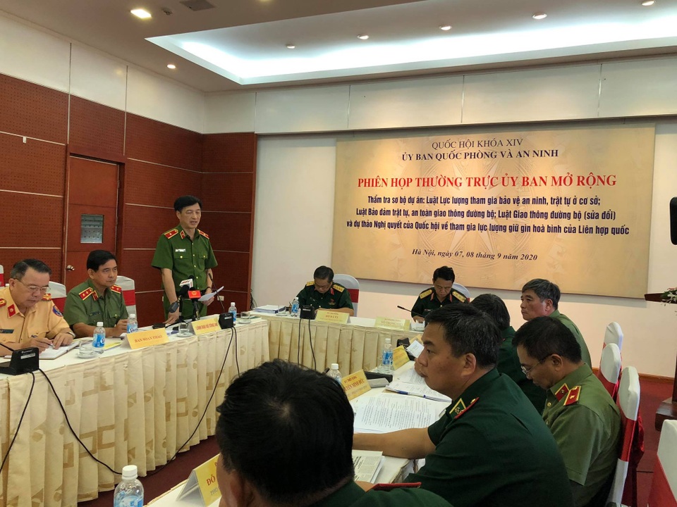 Bộ trưởng Giao thông đề nghị Bộ Công an sát hạch bằng lái xe 12 điểm - 1 Bộ trưởng Giao thông đề nghị Bộ Công an sát hạch bằng lái xe 12 điểm - 1