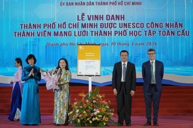 Vinh danh TPHCM là thành viên của Mạng lưới thành phố học tập toàn cầu