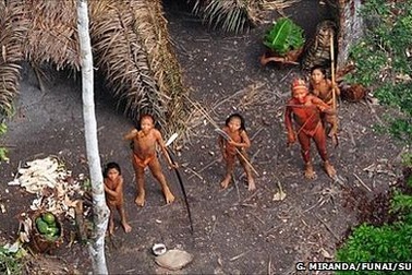 Video đầu tiên về bộ lạc sống biệt lập với thế giới văn minh