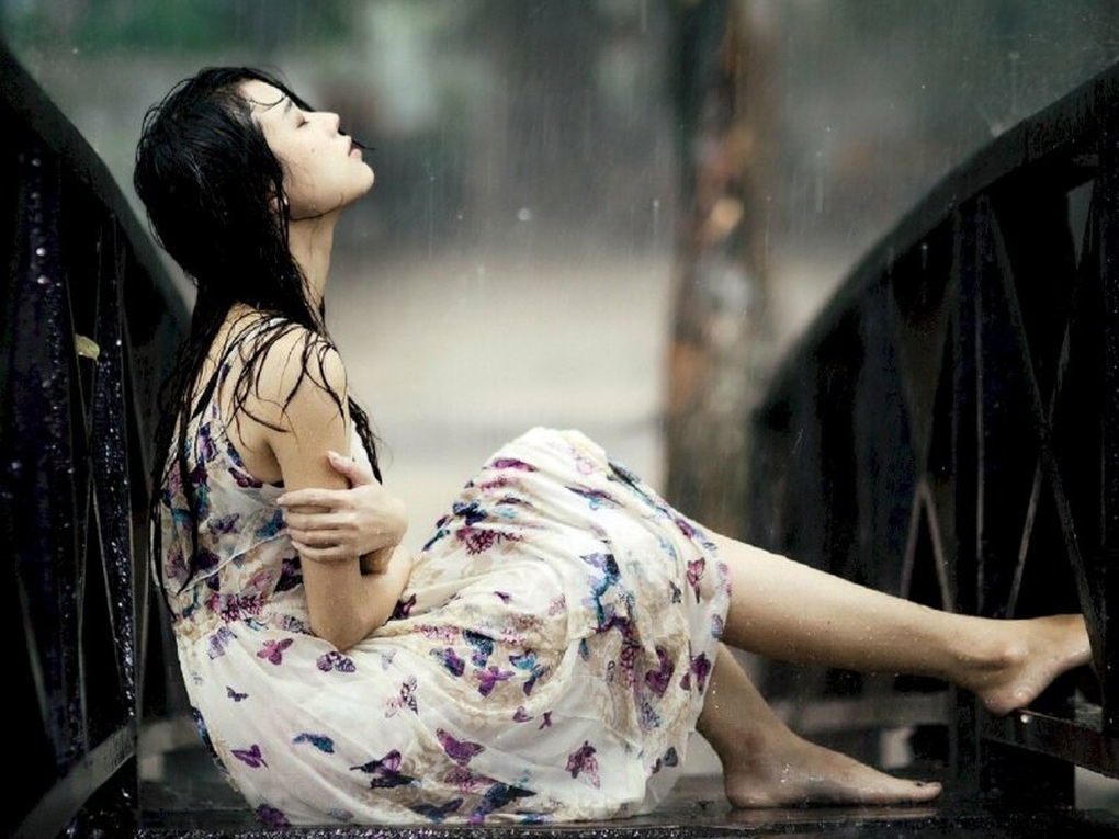 Thư cô gái từng làm nghề bán hoa” gửi bạn trai: Em xin lỗi vì đã yêu anh - 1 Thư cô gái từng làm nghề bán hoa” gửi bạn trai: Em xin lỗi vì đã yêu anh - 1