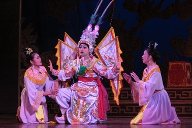 100 nghệ sĩ trẻ Tuồng, Chèo tranh “đọ sức tranh tài” tại Thanh Hoá