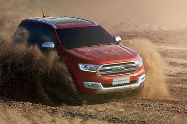 Ford Everest mới có giá bán, Peugeot 208 ra phiên bản mới