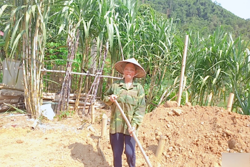 Khởi công Ngôi nhà Nhân ái do bạn đọc Dân trí giúp đỡ gia đình hoàn cảnh - 5 Khởi công Ngôi nhà Nhân ái do bạn đọc Dân trí giúp đỡ gia đình hoàn cảnh - 5