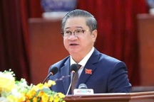 Kỷ luật cảnh cáo cựu Chủ tịch Cần Thơ Trần Việt Trường và Chủ tịch Đắk Lắk