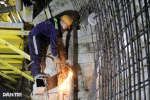 Công trường cao tốc Chí Thạnh - Vân Phong những ngày nghỉ lễ