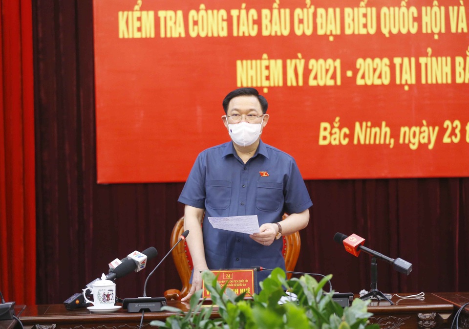 Chủ tịch Quốc hội vào tâm dịch chỉ đạo bầu cử - 2 Chủ tịch Quốc hội vào tâm dịch chỉ đạo bầu cử - 2