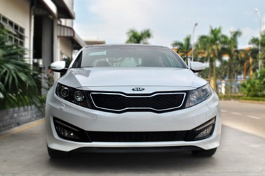 KIA Optima/K5 phiên bản mới có mặt tại Việt Nam