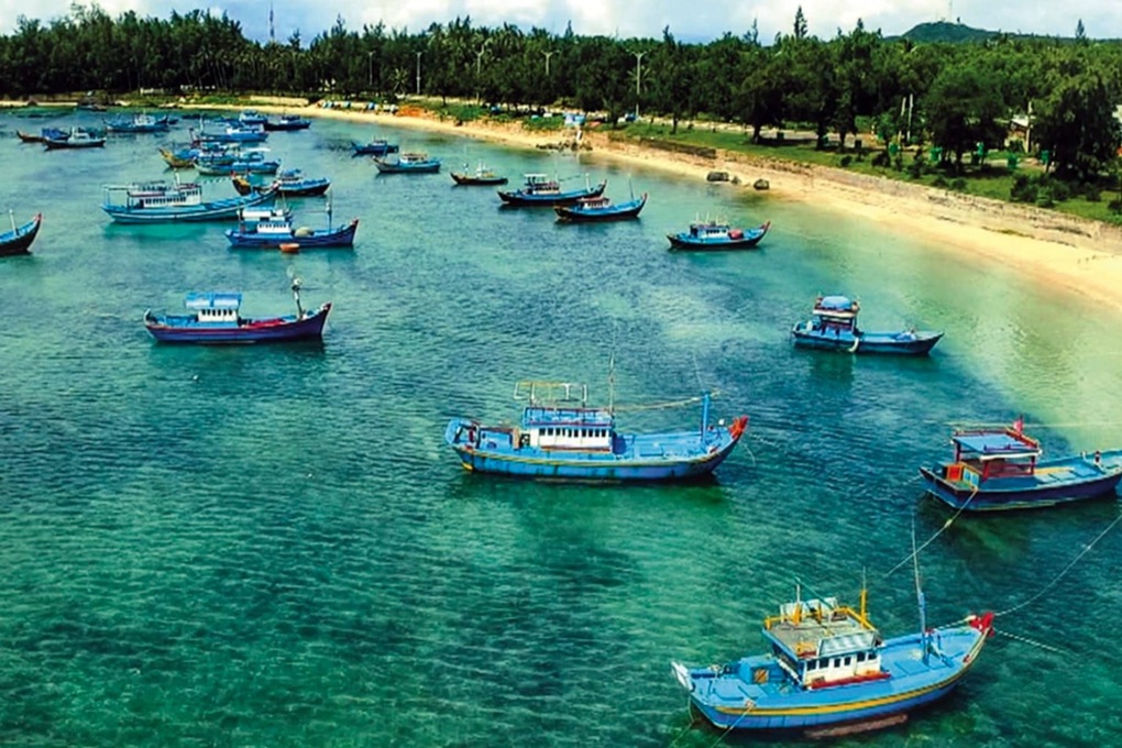 Nô nức trong ngày đầu vận hành mô hình mới tại 5 đặc khu ở miền Trung - 6