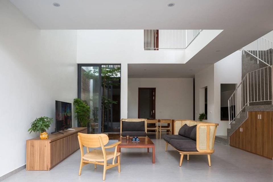 Nhà 2 tầng chốn quê thanh bình nhưng vô cùng ấn tượng ở Hà Tĩnh - 6 Nhà 2 tầng chốn quê thanh bình nhưng vô cùng ấn tượng ở Hà Tĩnh - 6