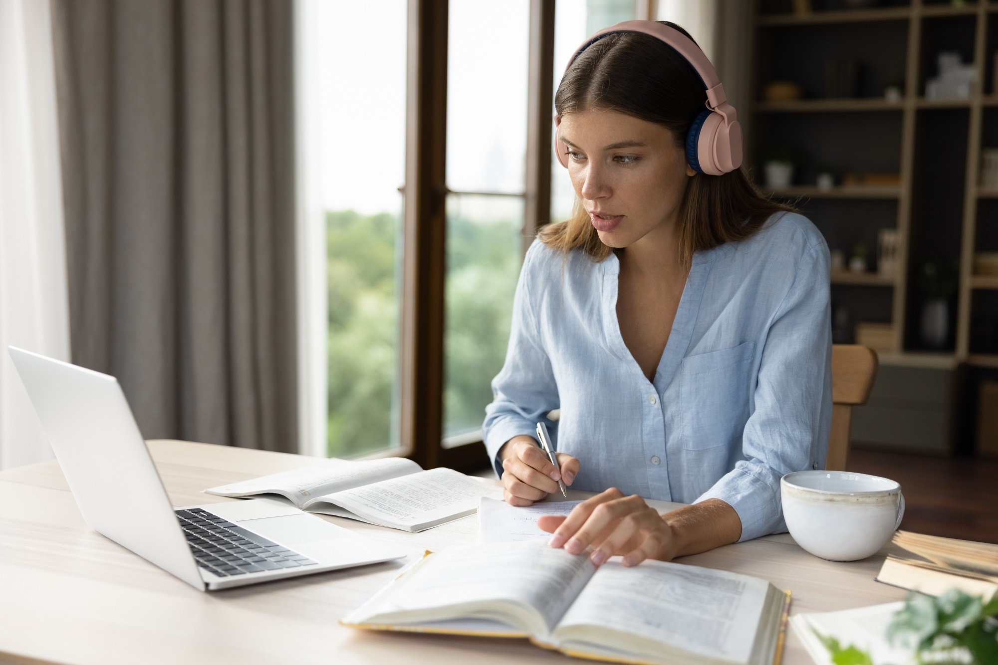 90 המילים הבולטות ביותר באנגלית ב-90 השנים האחרונות - 3 90 từ tiếng Anh nổi bật nhất trong 90 năm qua - 3