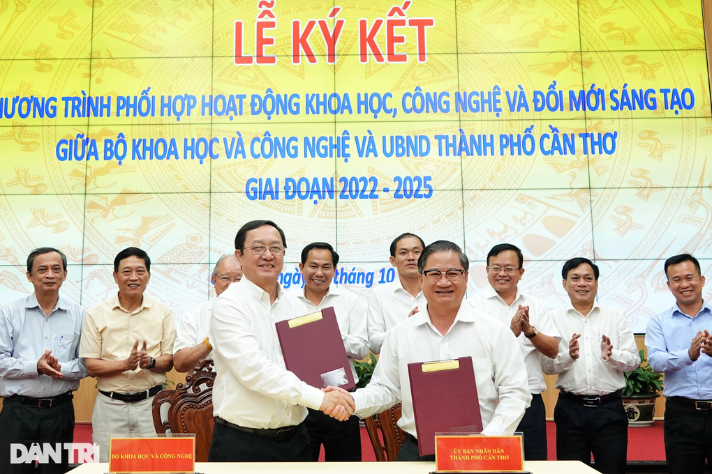 Cần Thơ: Khoa học công nghệ đóng góp thiết thực cho phát triển thành phố - 1 Cần Thơ: Khoa học công nghệ đóng góp thiết thực cho phát triển thành phố - 1