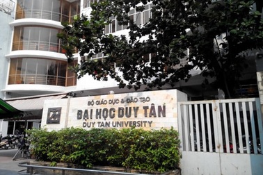 Đình chỉ dạy với nữ giảng viên phát ngôn sai lệch về phòng chống dịch