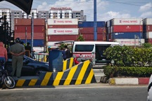 Nhân viên trạm thu phí ở TPHCM tử vong sau va chạm với xe đầu kéo container