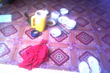 Bị bạn nhậu đâm chết ngay trên bàn rượu