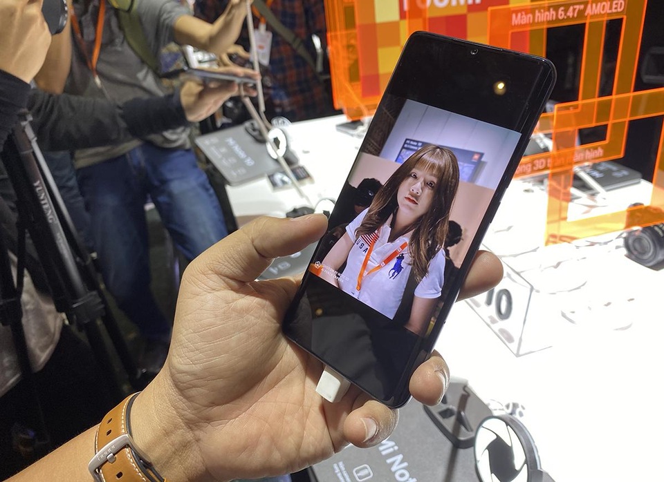 Smartphone 108MP đầu tiên có giá gần 13 triệu đồng tại Việt Nam - 3 Smartphone 108MP đầu tiên có giá gần 13 triệu đồng tại Việt Nam - 3