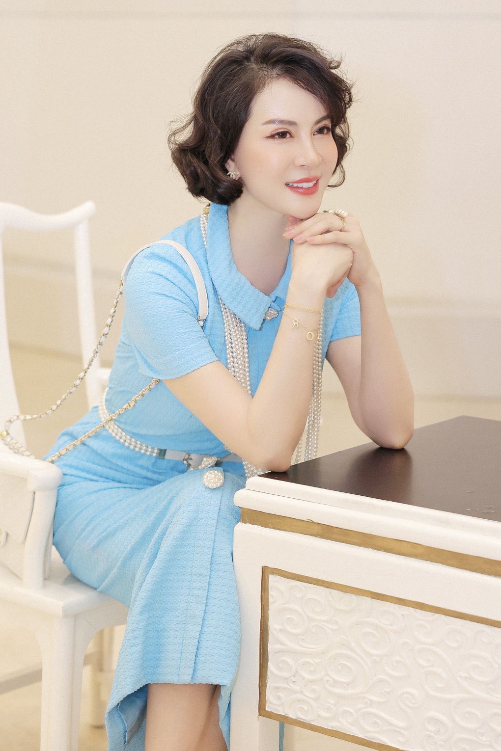 Con gái xinh đẹp của nữ hoàng ảnh lịch Thanh Mai gây chú ý khi đi cùng mẹ - 3