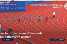 Dính bê bối nghiêm trọng, VĐV chạy 100m kém nhất lịch sử đáp trả cực gắt