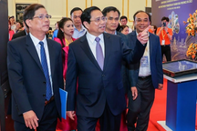 Thủ tướng: "Nhà đầu tư đã nói phải làm, đã cam kết phải thực hiện"