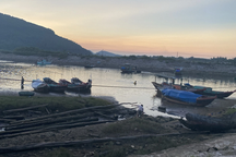 Vụ bé trai 4 tuổi mất tích: Tìm thấy thi thể trên sông