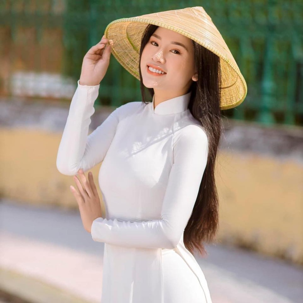 Diễn viên Như Mây từng sốc và sợ hãi vì bị khán giả tấn công - 1 Diễn viên Như Mây từng sốc và sợ hãi vì bị khán giả tấn công - 1
