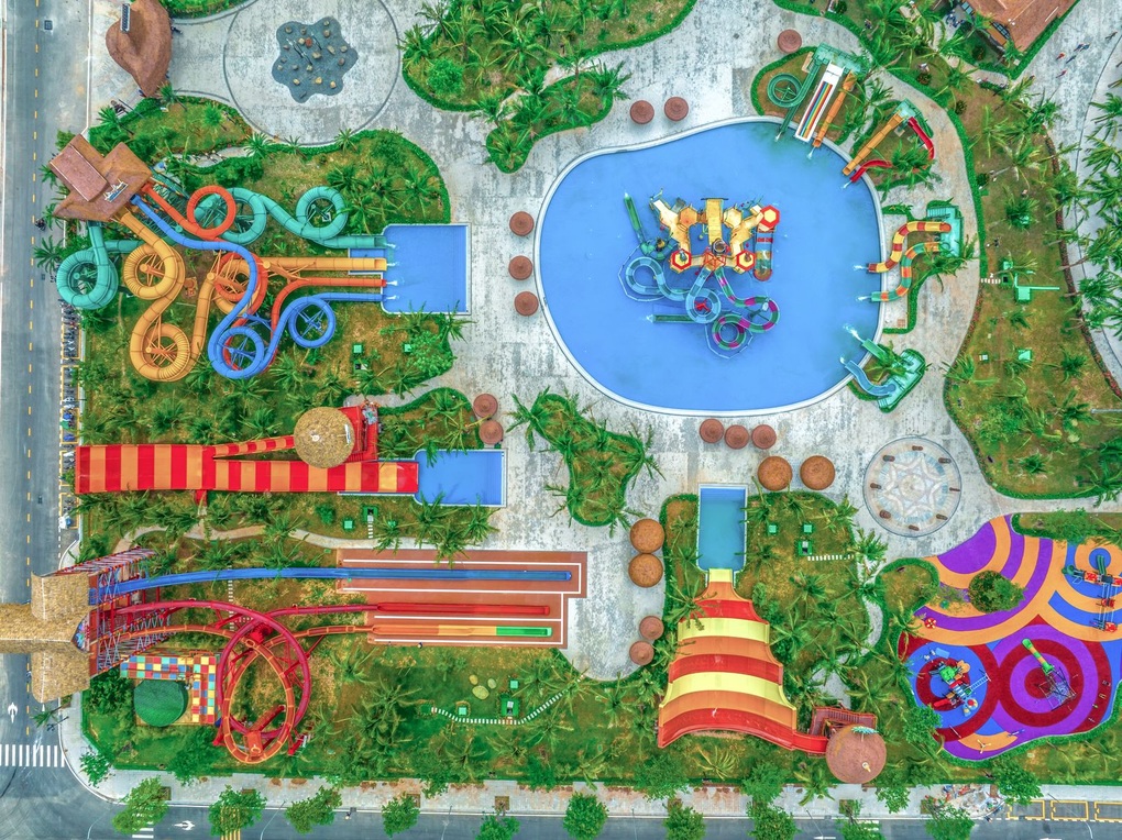 Ocean City xuất hiện trong chương trình Nhịp đập thiên đường của kênh truyền hình CNBC - 3 Ocean City xuất hiện trong chương trình Nhịp đập thiên đường của kênh truyền hình CNBC - 3