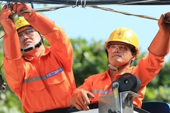 Nắng nóng trên 40 độ C, dùng điều hòa thế nào để không "đau ví"?
