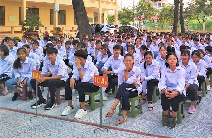 Cần xây dựng một môi trường học đường lành mạnh, an toàn cho học sinh. Ảnh minh họa