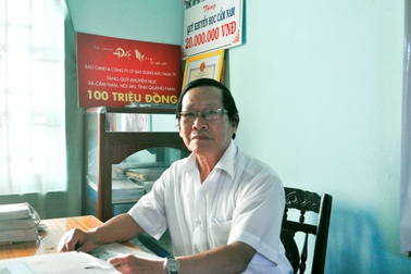 Người cán bộ về hưu nặng lòng với công tác khuyến học