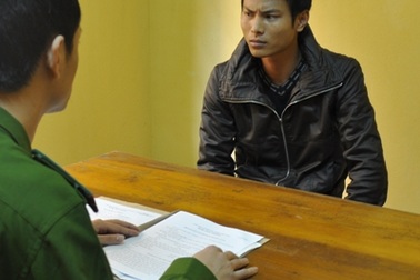 Vờ yêu để bán bạn gái vào “động quỷ” bên kia biên giới