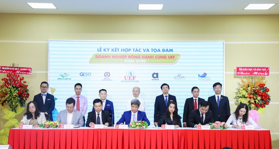 Là sinh viên UEF: Vô tư học, an tâm nghề nghiệp sau khi ra trường - 4 Là sinh viên UEF: Vô tư học, an tâm nghề nghiệp sau khi ra trường - 4