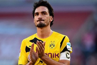 Dortmund xác nhận Mats Hummels gia nhập Bayern Munich