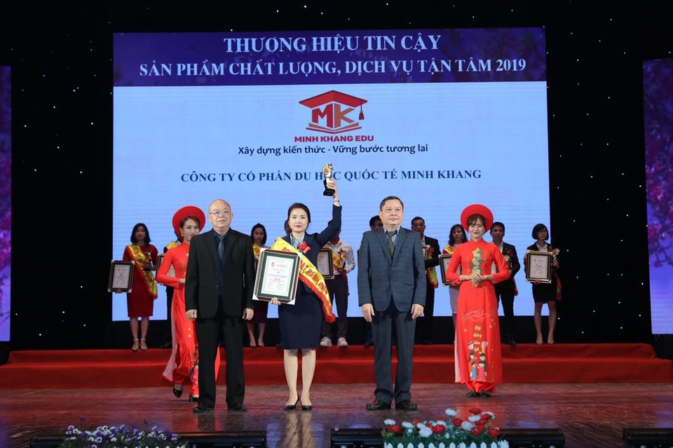Nghệ thuật lựa chọn công ty tư vấn du học uy tín và chất lượng - 4 Nghệ thuật lựa chọn công ty tư vấn du học uy tín và chất lượng - 4