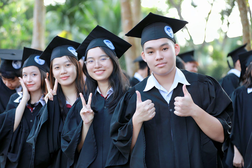 Học sinh Asian School nhận học bổng 10 trường của Mỹ - 4 Học sinh Asian School nhận học bổng 10 trường của Mỹ - 4