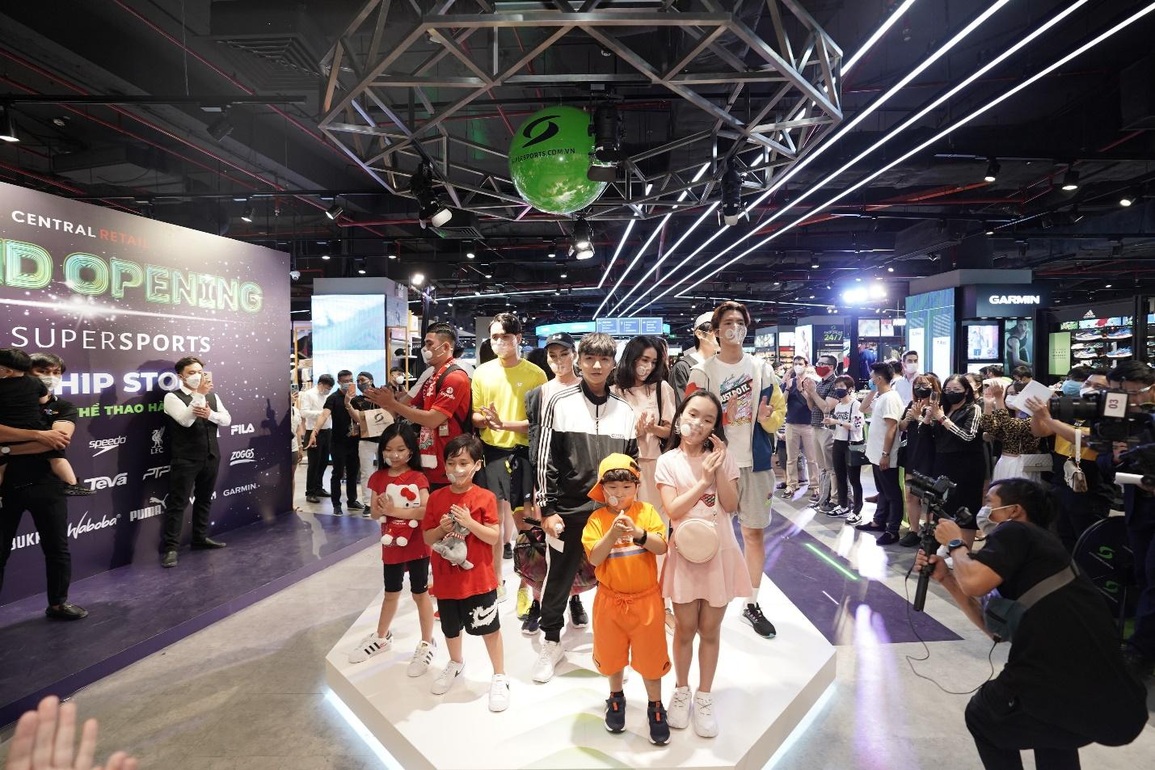 Supersports Việt Nam khai trương cửa hàng lớn nhất hệ thống tại TTTM Crescent Mall - 3 Supersports Việt Nam khai trương cửa hàng lớn nhất hệ thống tại TTTM Crescent Mall - 3